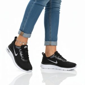 حذاء رياضي NIKE