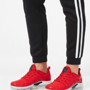 حذاء نسائي رياضي (NIKE)